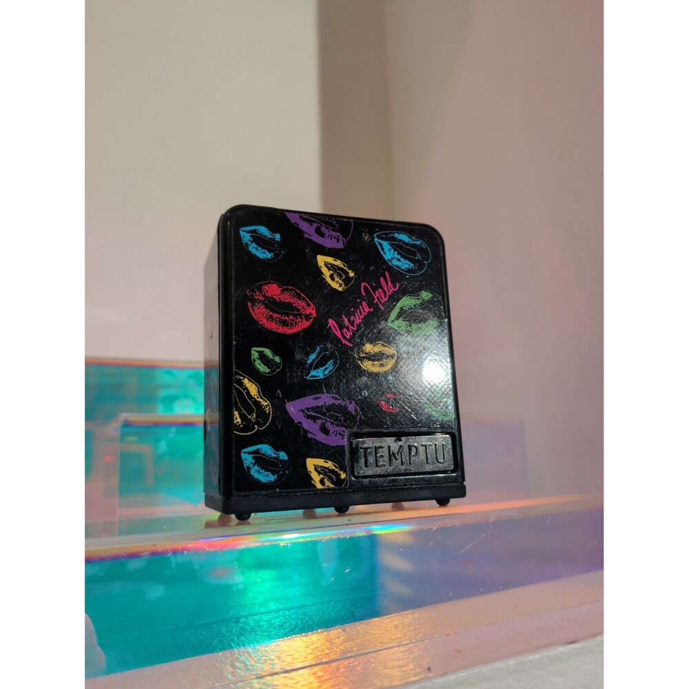 TEMPTU Patricia Field Limited Edition Airbrush Compressor 12V Lips RARE 2013